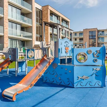 Z Parkingiem 22 C Perlowa Przystan - Apartment Kolberg
